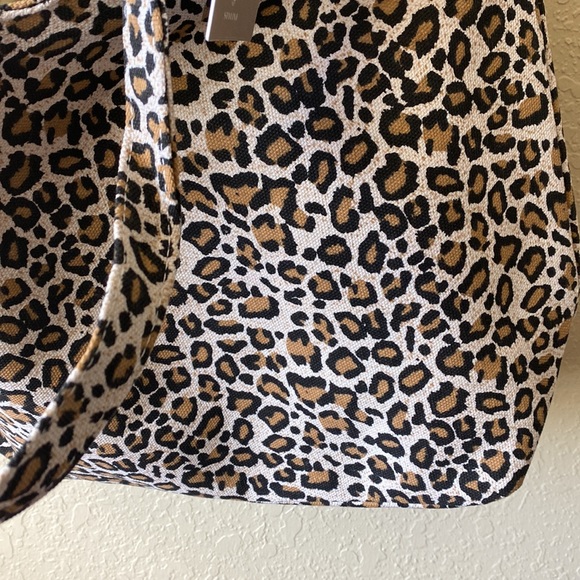 Leopard Print Tote Bag - Picture 13 of 14